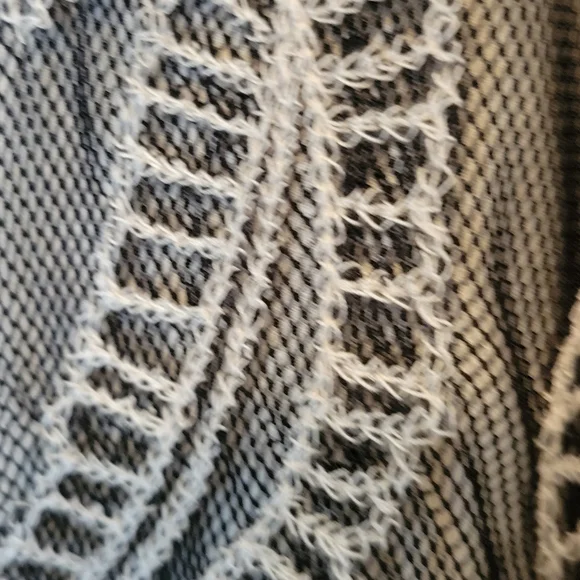 Mystree Lace Black & Cream Mini Skirt Size Small - Picture 6 of 6